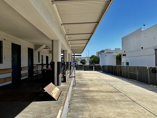WESTSIDE LOCATIONS 135