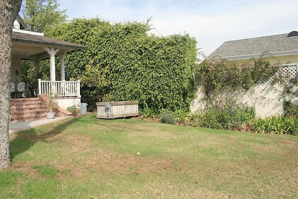 UNIVERSAL-9617-CHEVHILLS-60